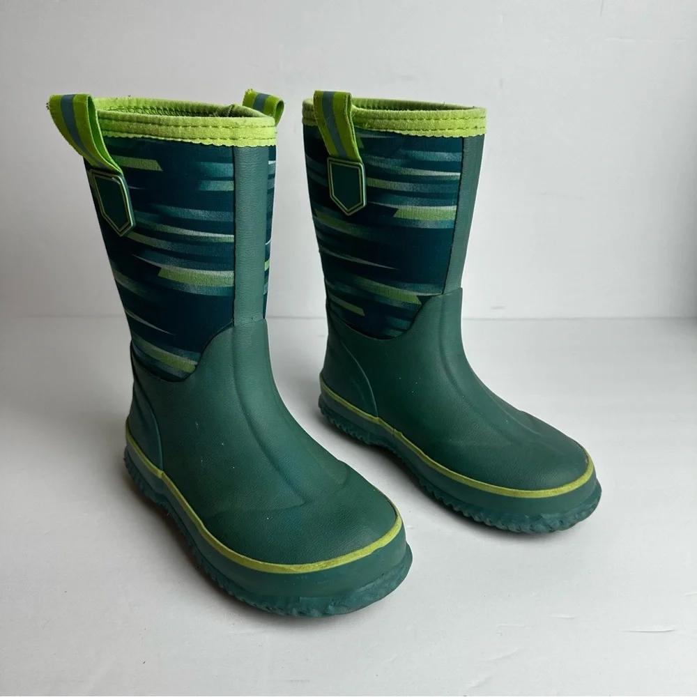 Lands’ End Waterproof Rubber Boots Youth Size 12 Shoes Unisex Green Snow Rain